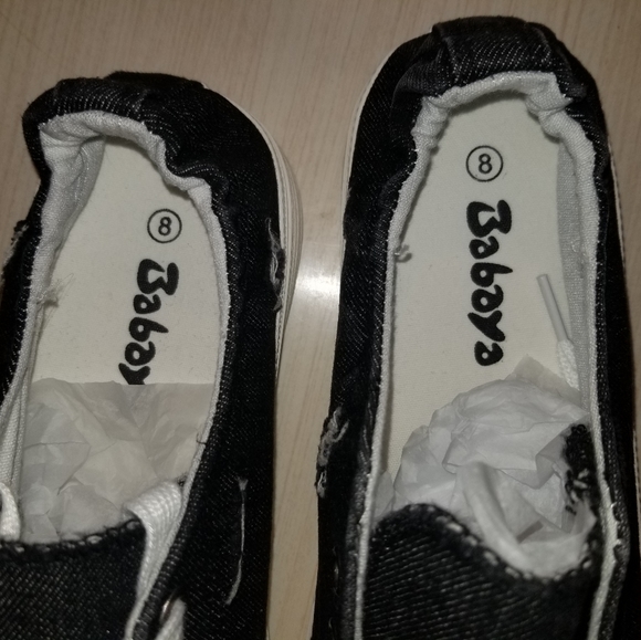 Babaya Slip Ons - Picture 2 of 6